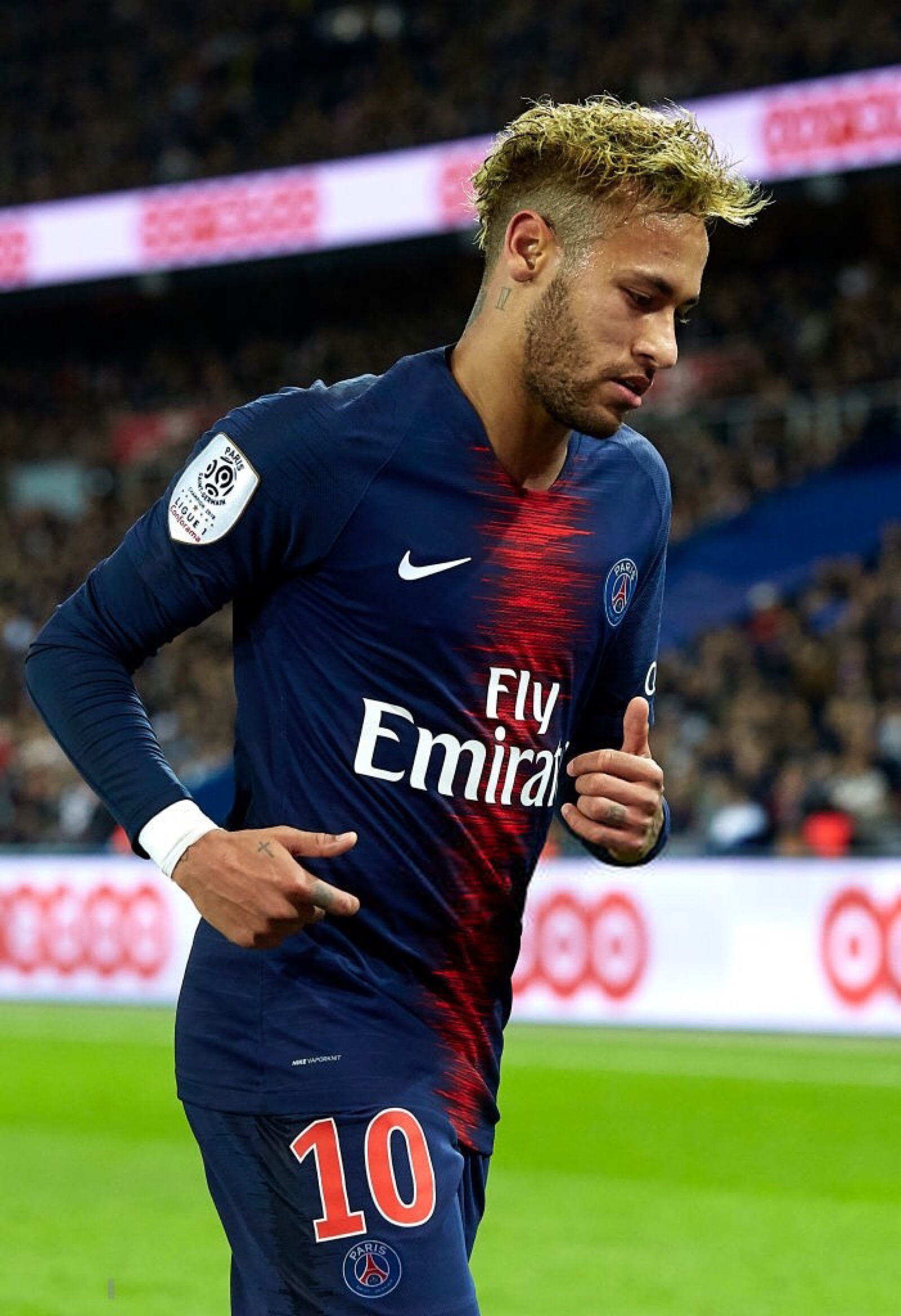 门将关键扑救锁定胜局