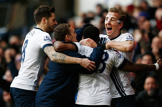 曼联拉什福德末段绝杀狼队（拉什福德压哨绝杀助曼联力克狼队）