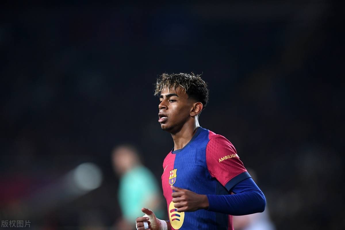 马卡：西甲联盟将于本周五宣布27-28至31-32赛季的转播权归属（马卡报：西甲联盟将于周五公布27-28至31-32赛季转播权归属结果）