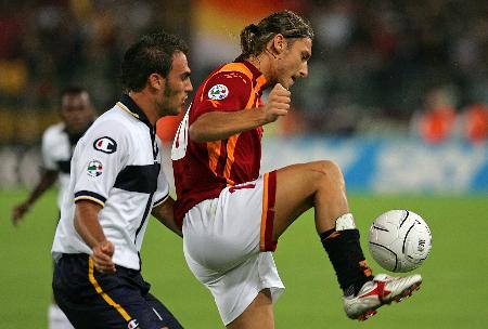 队报本周最佳海外球员阵：康沃首秀获成功，格列兹曼再度入选