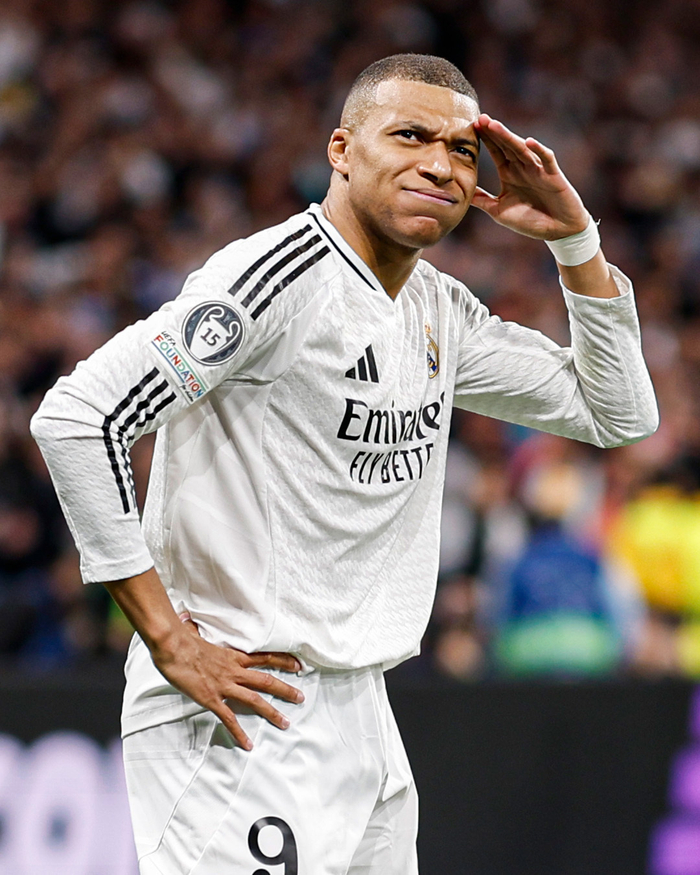 3-0横扫！英超争冠形势大变，曼城豪取3连胜，只落后阿森纳2分（3-0大胜改写争冠走势：曼城豪取三连胜，距阿森纳仅差2分）