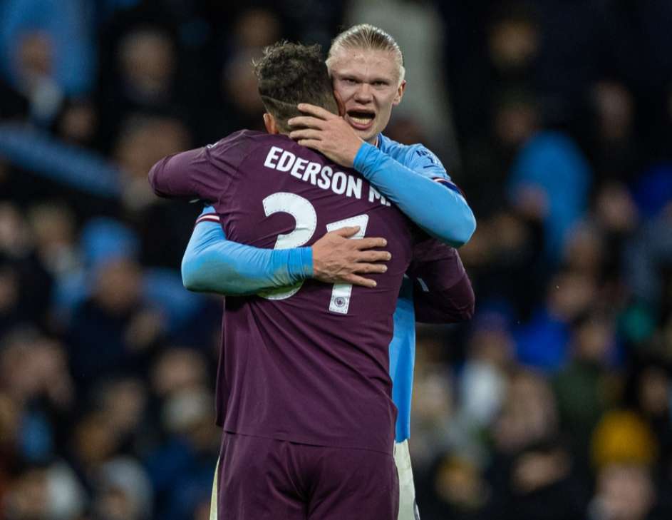 邮报：球迷必须花10镑，才能在纽约球迷区的大屏幕上看世界杯（邮报：纽约球迷区大屏看世界杯需付10英镑）