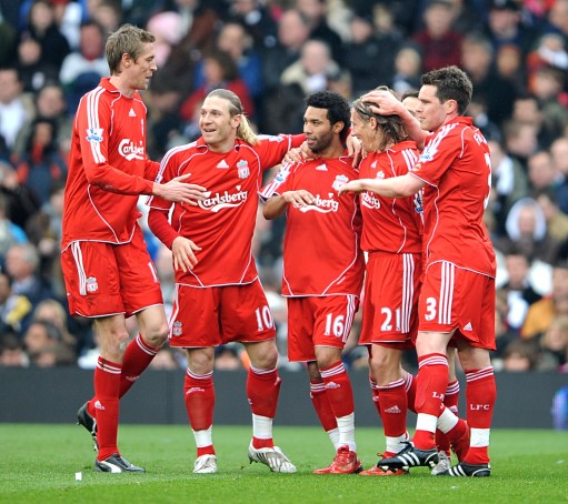 内马尔炮轰报销传闻：他们编造太多假新闻，我不会拿职业生涯冒险